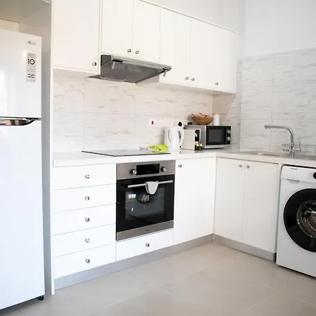 Seaside Modern Flat With Pool Queens Gardens 211 Apartament *