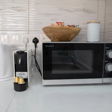 Seaside Modern Flat With Pool Queens Gardens 211 Apartament *